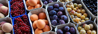 A farmstand fruit display